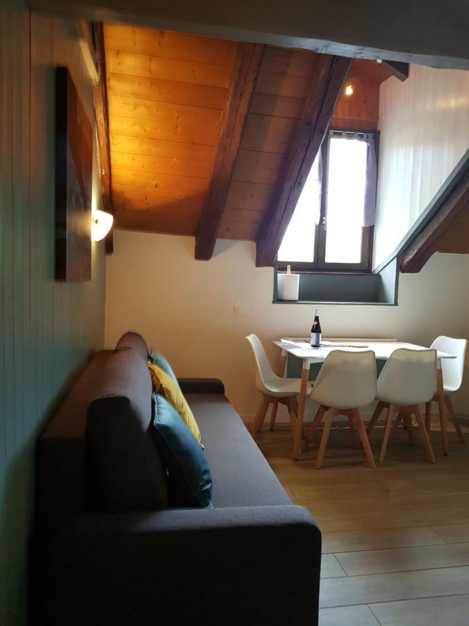 סלאנש Studio Duplex Place De La Grenette מראה חיצוני תמונה