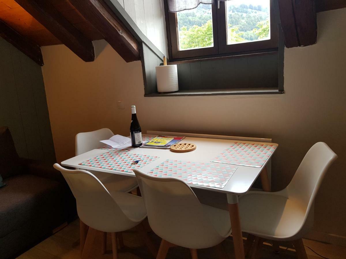 סלאנש Studio Duplex Place De La Grenette מראה חיצוני תמונה